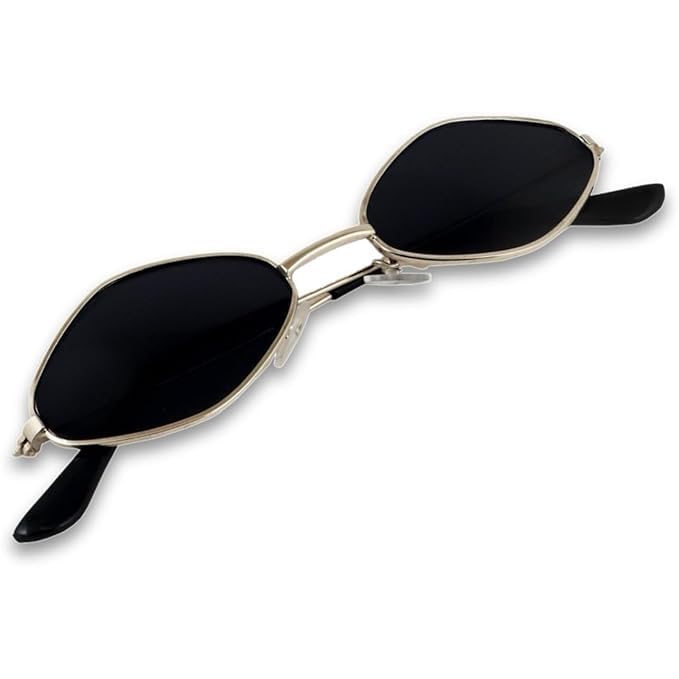 Retro Diamond Cateye Sunglasses Featuring small metal frames
