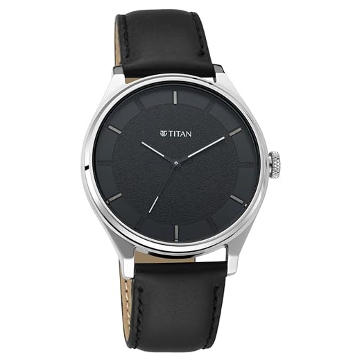 Workwear Quartz Analog Black Dial Black Leather Strap Watch